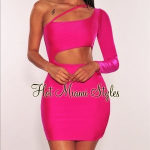 Hot Miami Styles One Shoulder Sleeve Cut Out Dress